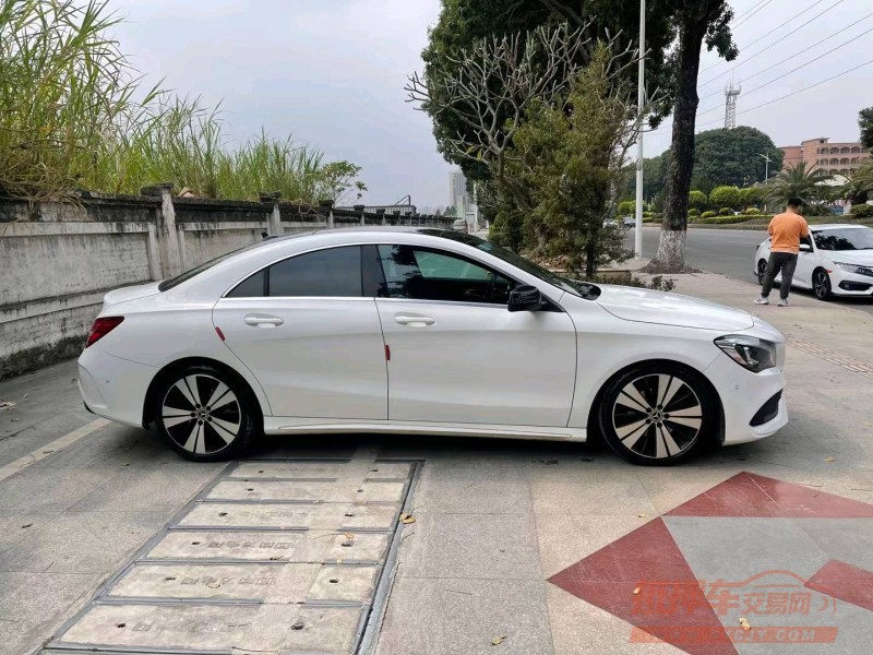 东莞18年奔驰CLA9
