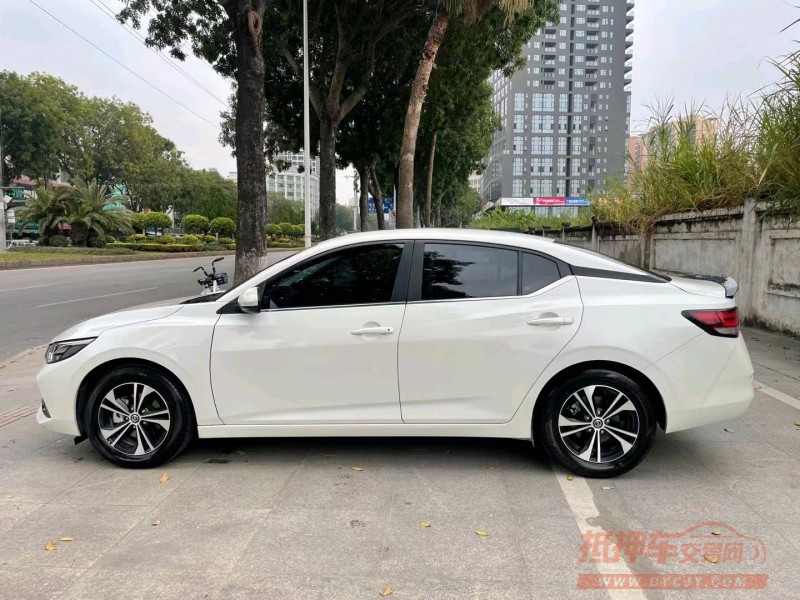 东莞21年日产轩逸8