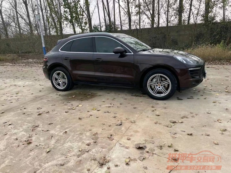 枣庄15年保时捷Macan2