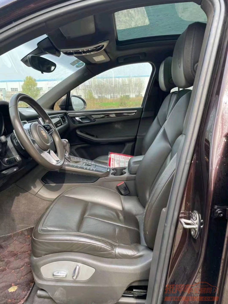 枣庄15年保时捷Macan8