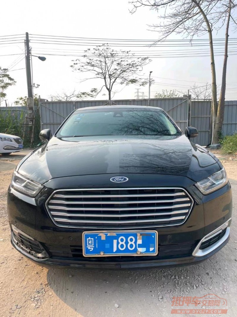 广州17年福特金牛座1