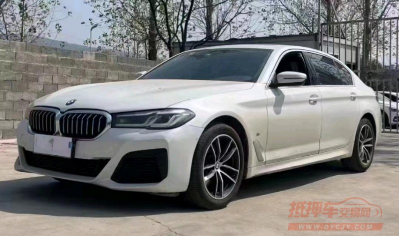 成都21年宝马5系2