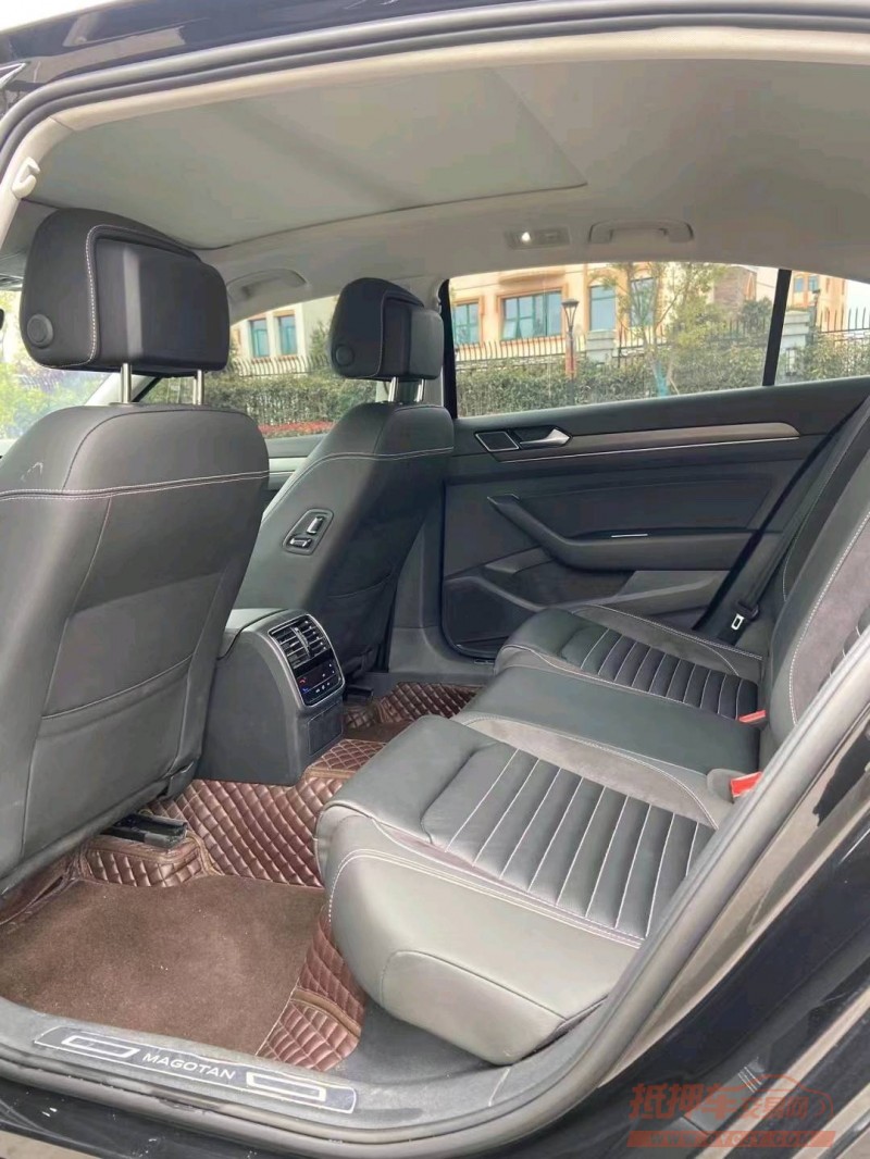 成都21年大众迈腾4