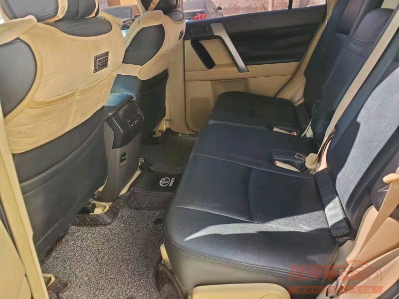 北京14年丰田普拉多6