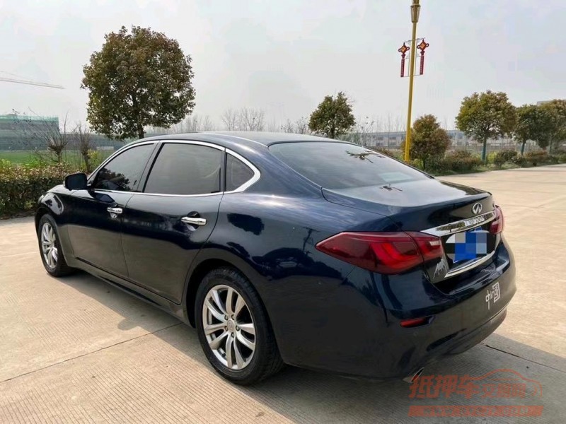 鹽城19年英菲尼迪Q704