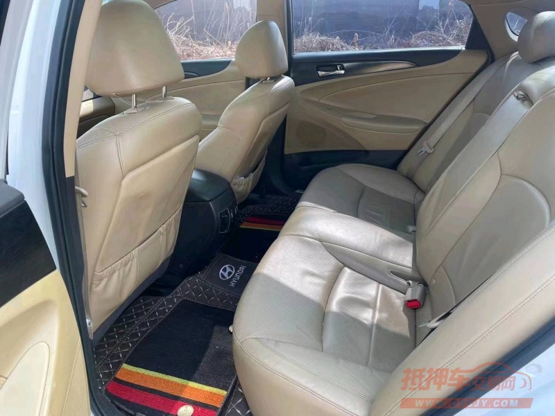 廊坊14年现代索纳塔八4