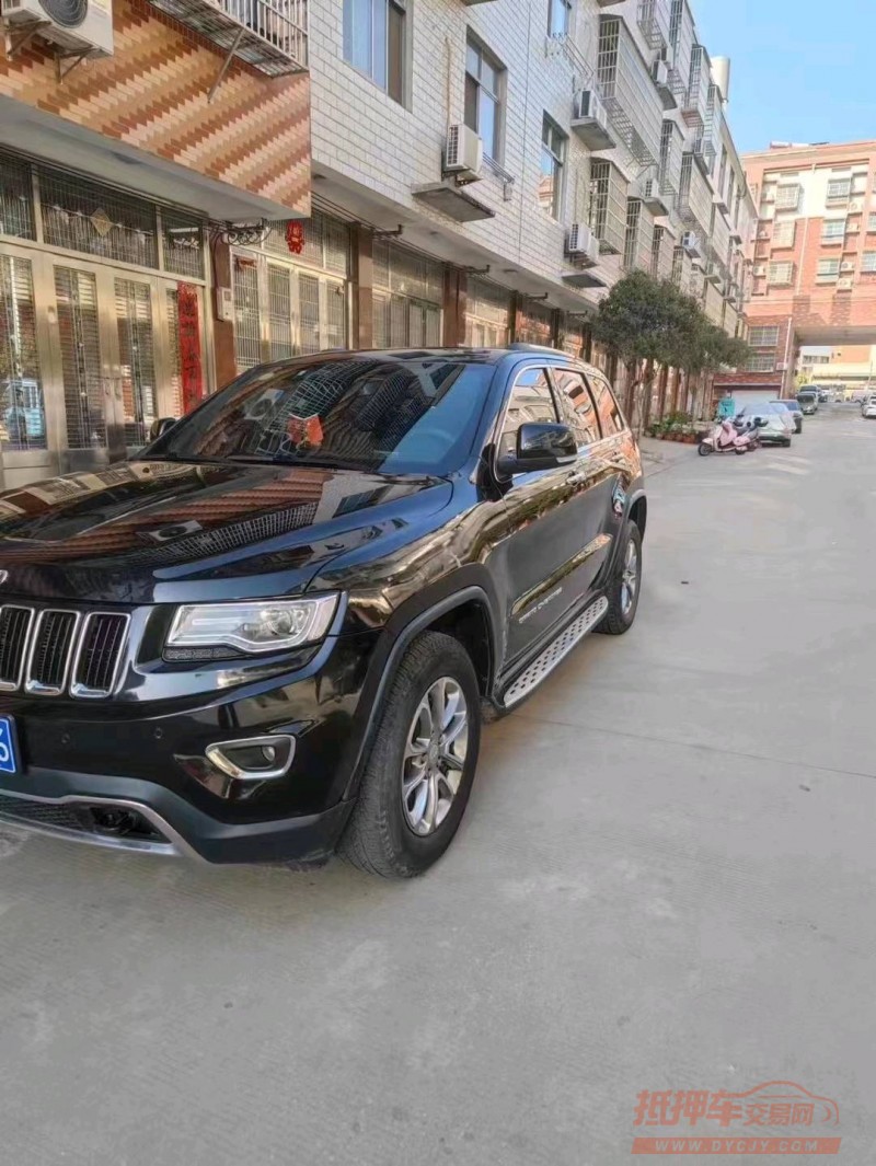 宜昌15年Jeep大切诺基2