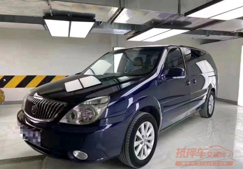 成都14年别克GL82