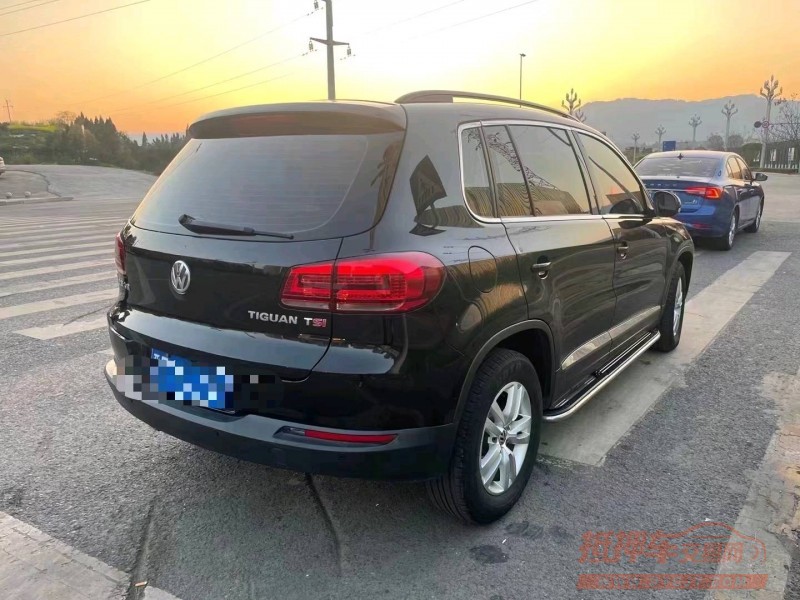 成都14年大众途观4