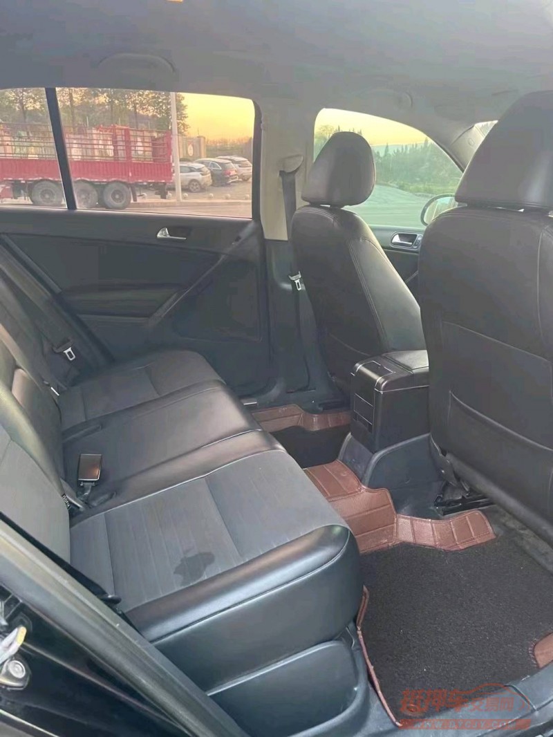 成都14年大众途观7