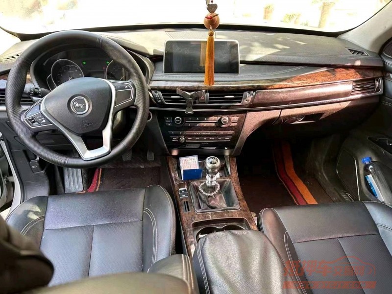 长沙17年汉腾汽车X76