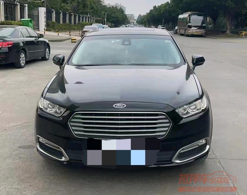 汕头16年福特金牛座1