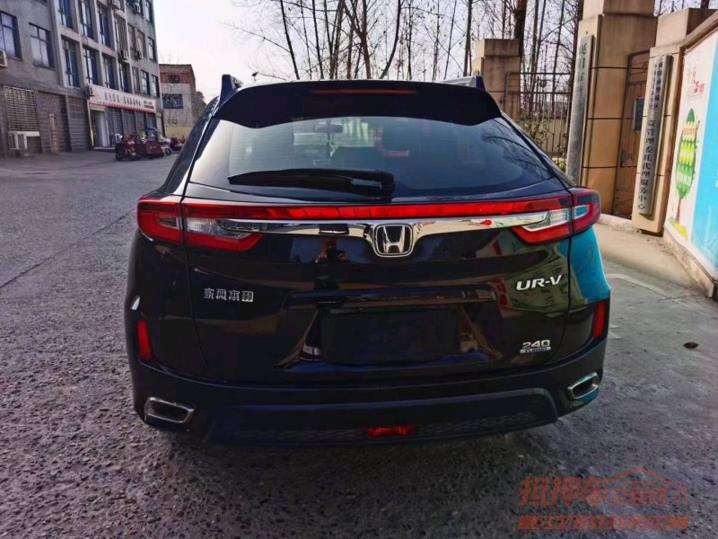 宜昌17年本田URV4