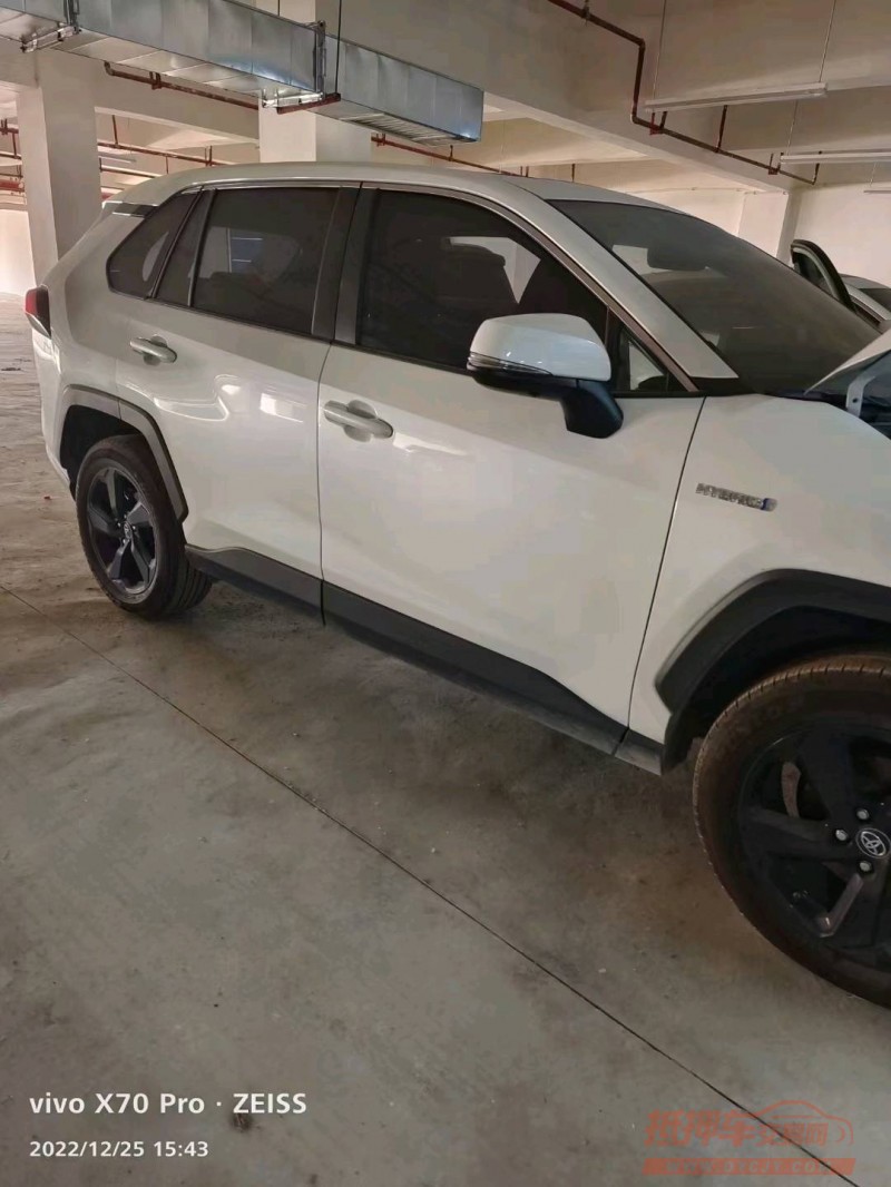 珠海21年丰田RAV4荣放5