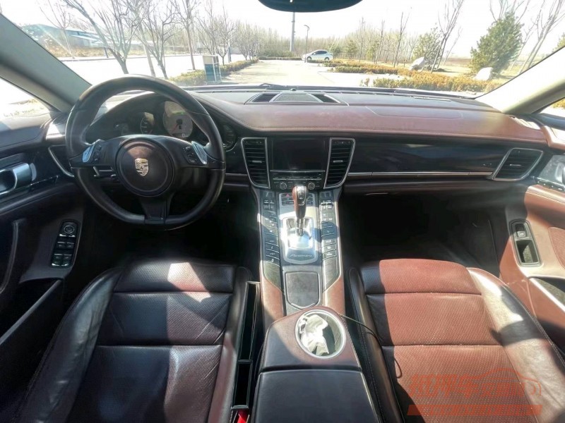 廊坊13年保时捷帕拉梅拉6