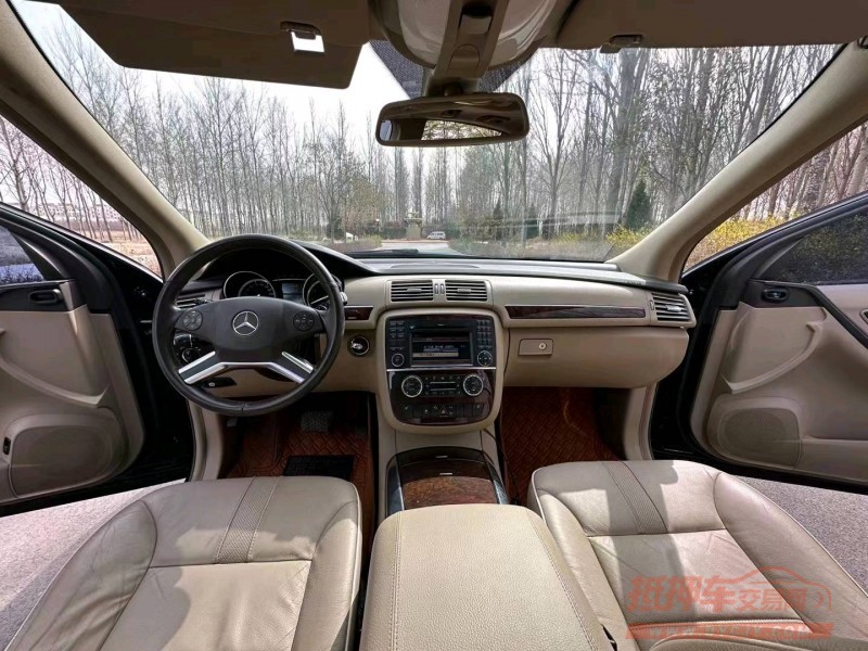东营14年奔驰R9
