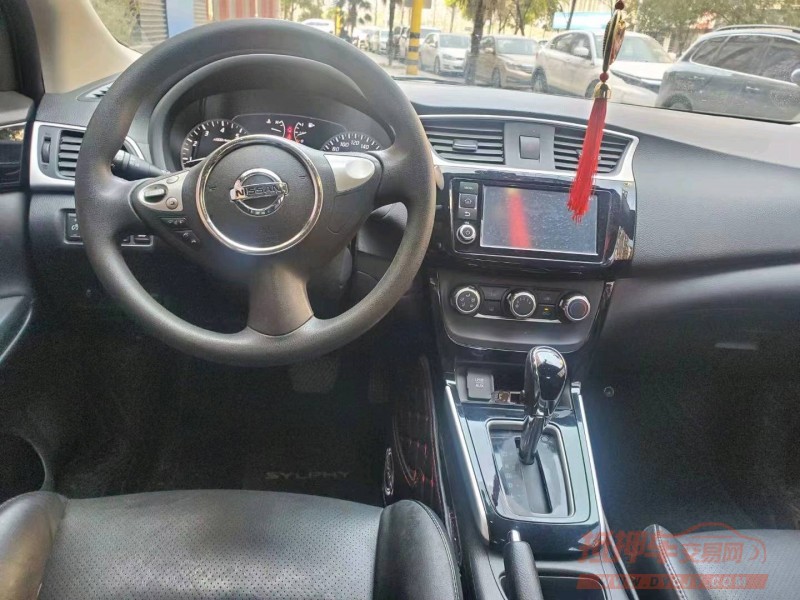 宜昌17年日产轩逸4