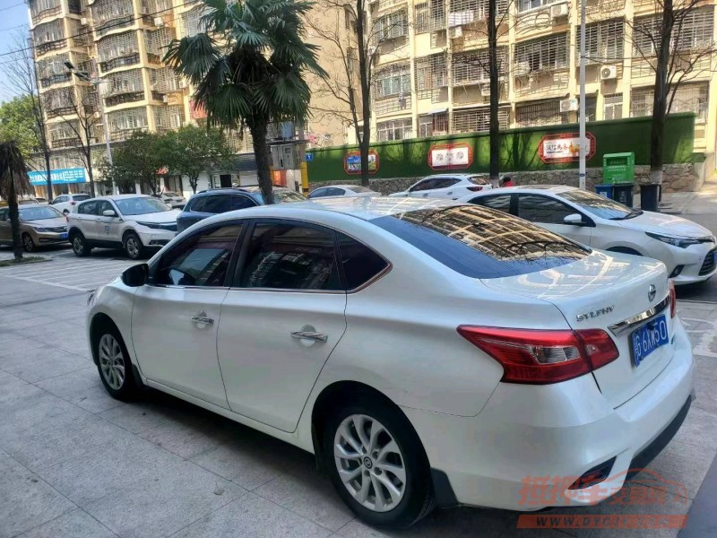 宜昌17年日产轩逸7