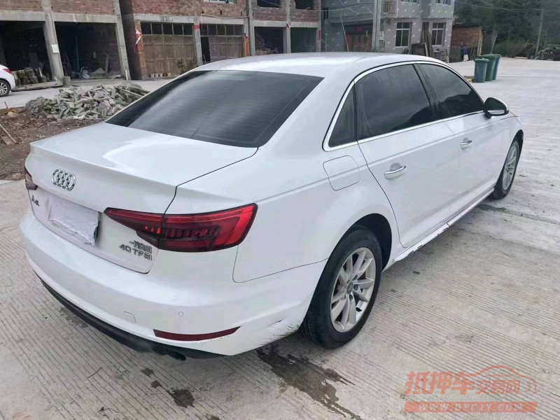 嘉兴17年奥迪A4L6