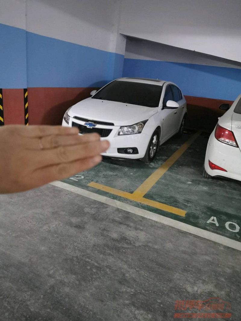 北京15年雪佛兰科鲁兹5