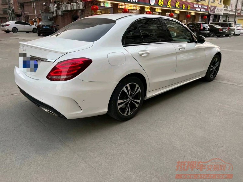 珠海18年奔驰C8