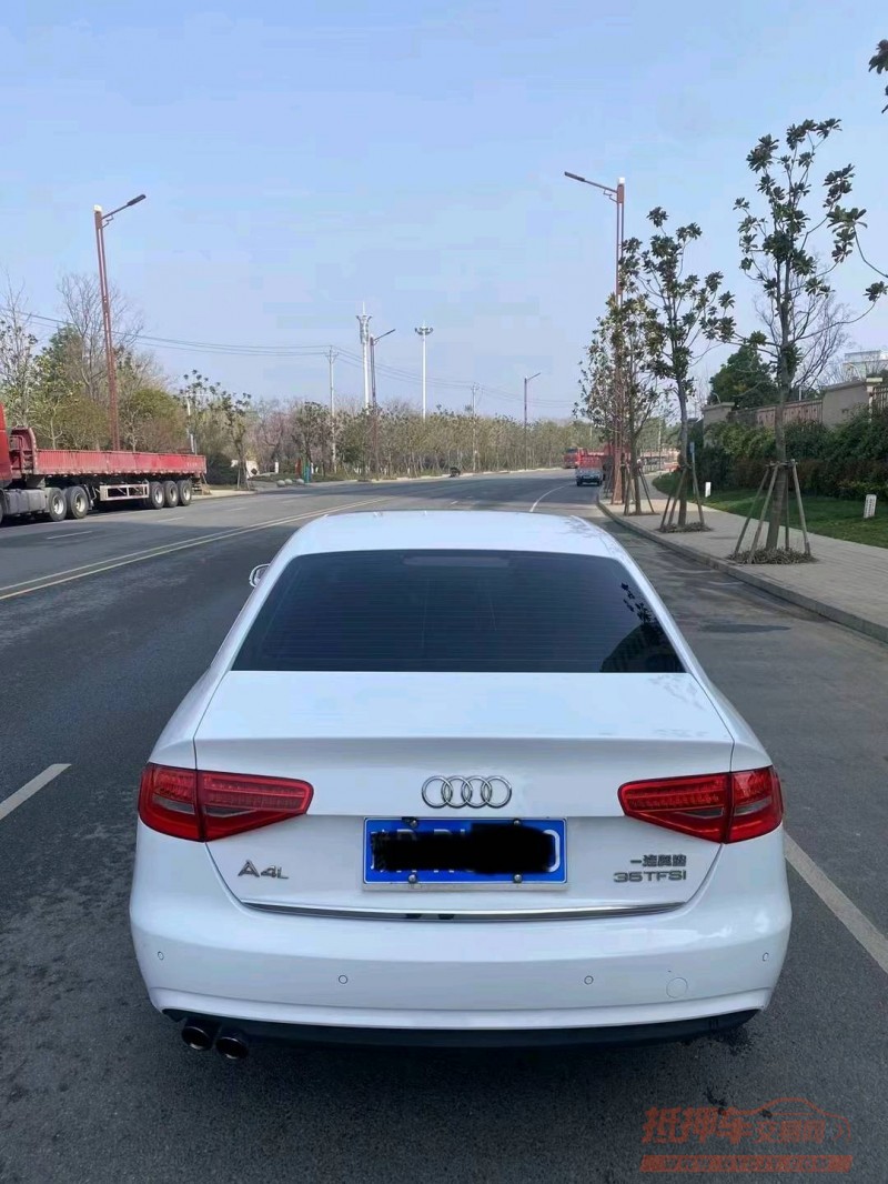 淮南16年奥迪A4L9