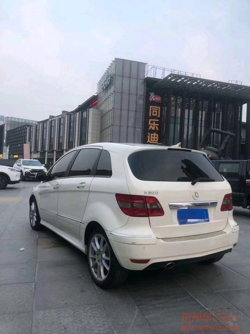 枣庄11年奔驰B5