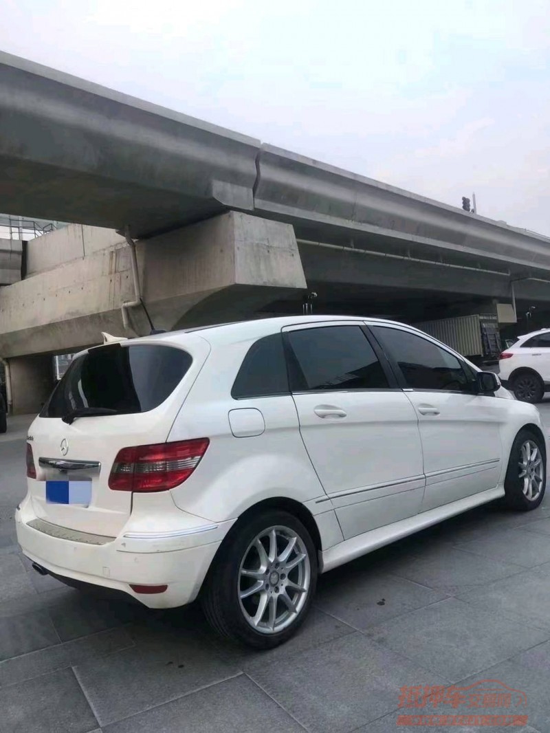 枣庄11年奔驰B9