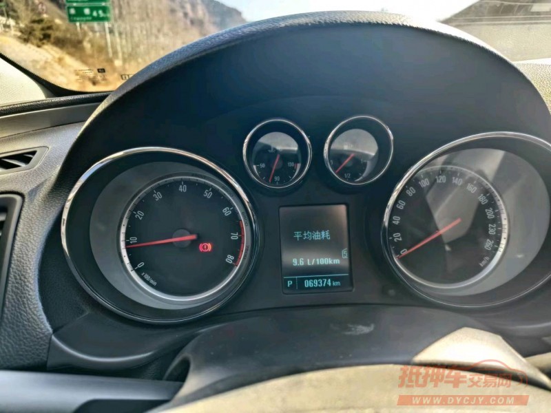 保定23年别克君威4