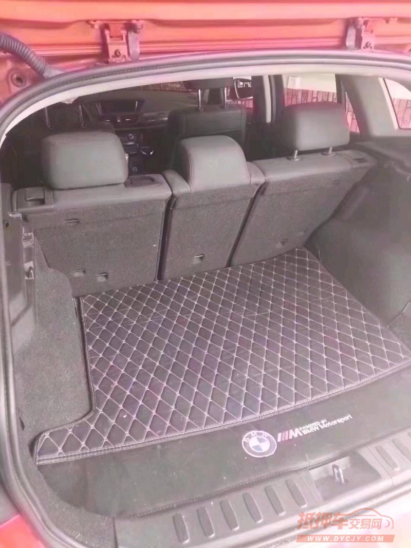 北京11年宝马X12