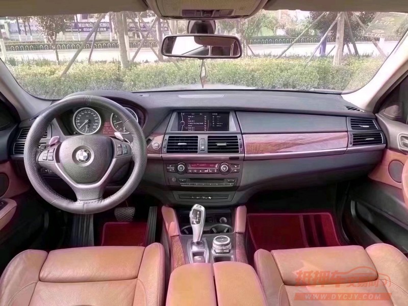 北京11年宝马X69