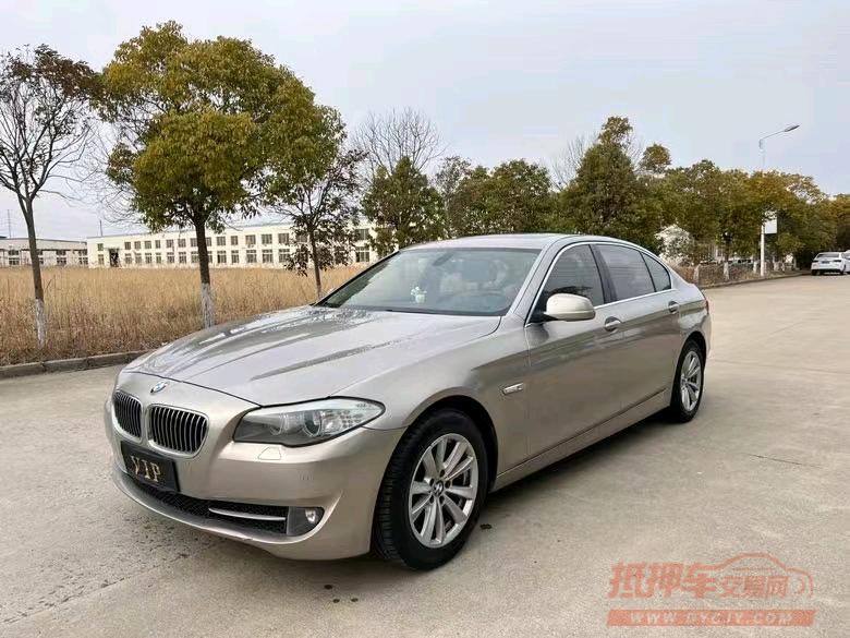 盐城12年宝马5系3