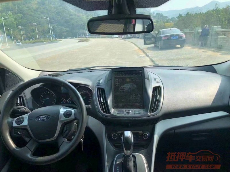 珠海14年福特翼虎7