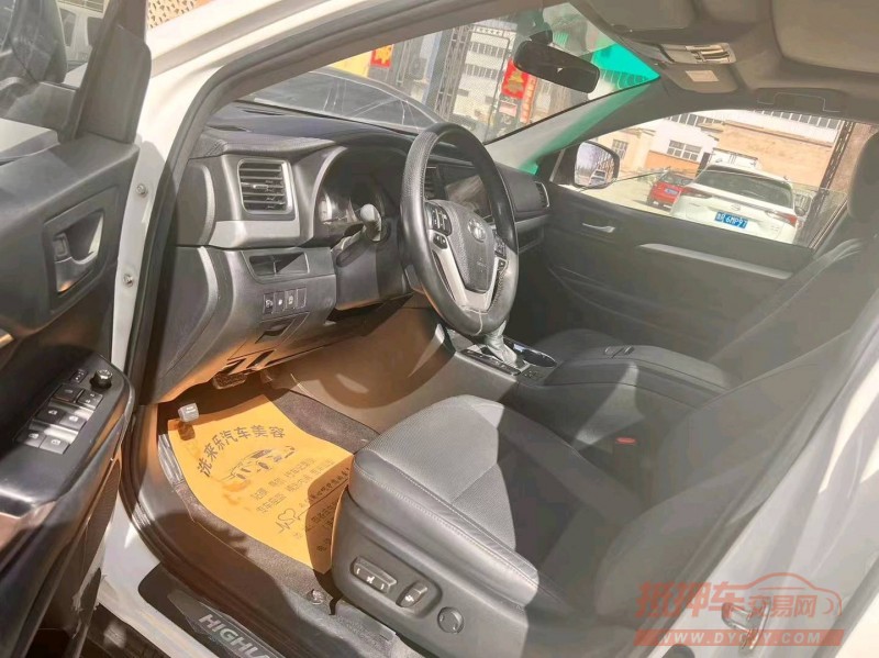 保定15年丰田汉兰达4