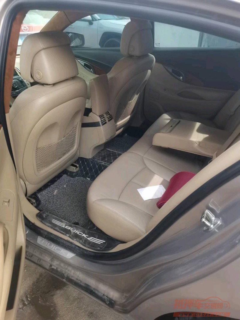 保定13年别克君越6