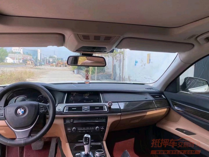 济南14年宝马7系4
