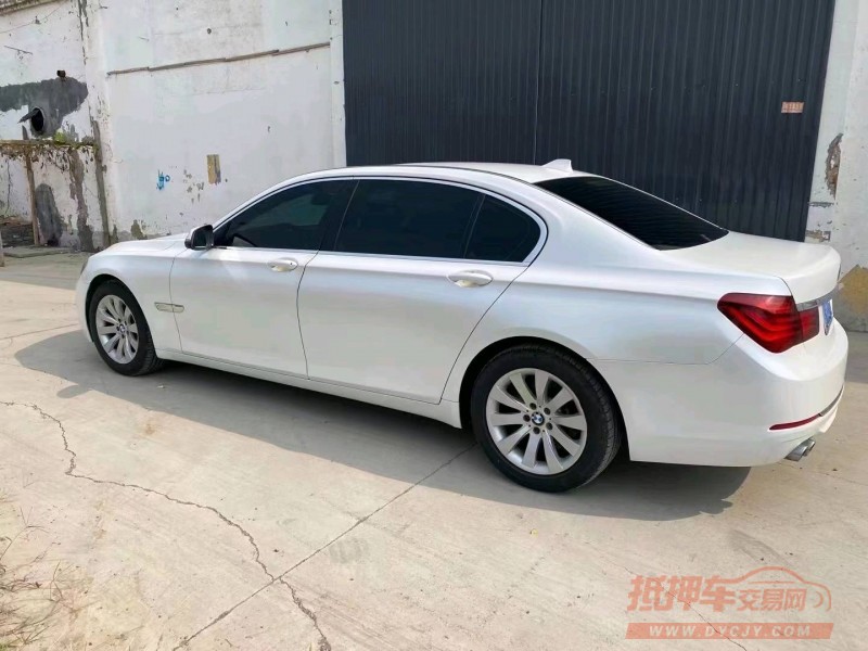 济南14年宝马7系8
