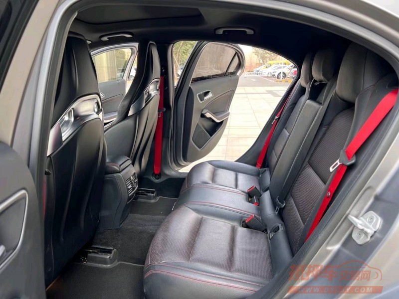 枣庄16年奔驰AMG6