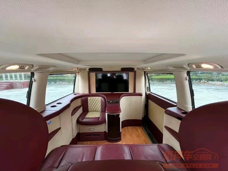 盐城12年奔驰唯雅诺4