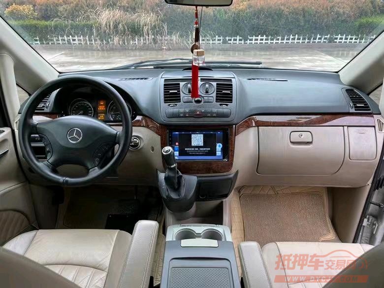 盐城12年奔驰唯雅诺2