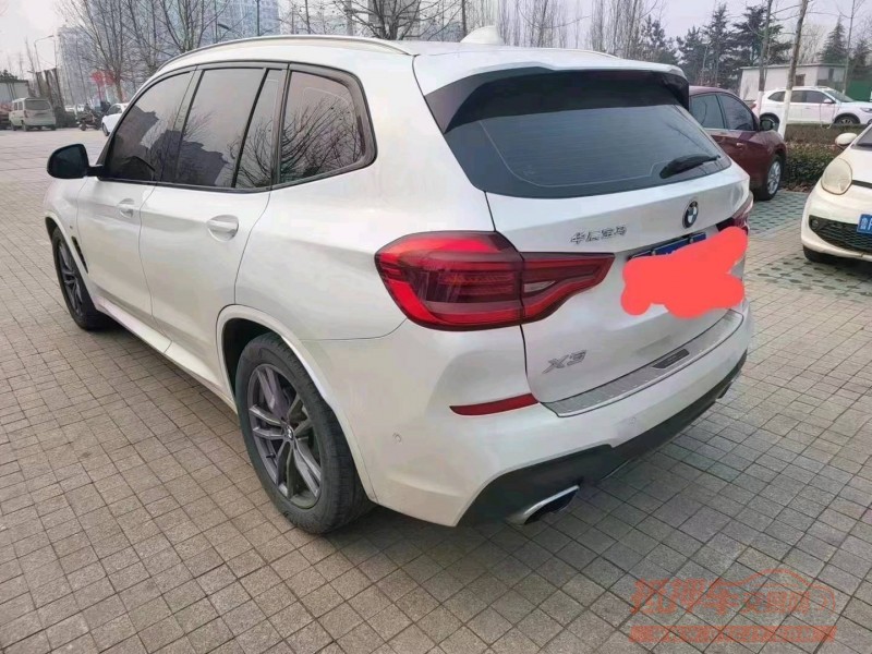 北京19年宝马X33