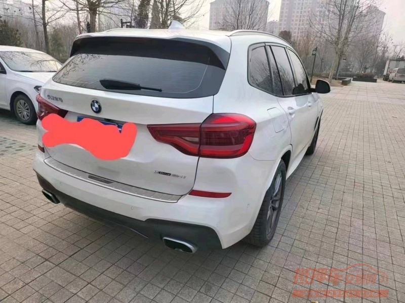 北京19年宝马X36