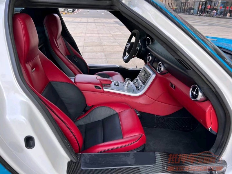 枣庄13年奔驰SL4