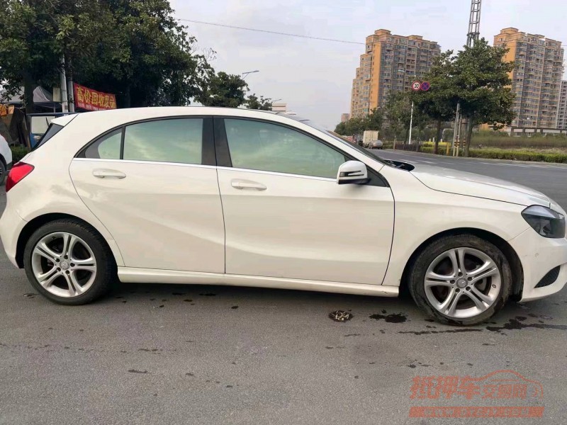 嘉兴15年奔驰A5