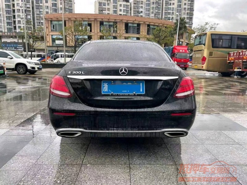 嘉兴17年奔驰E7