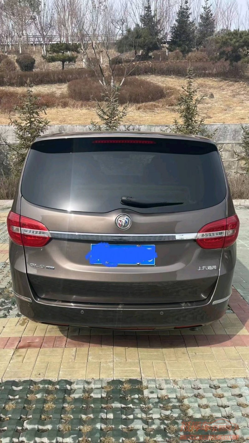 保定17年别克GL89