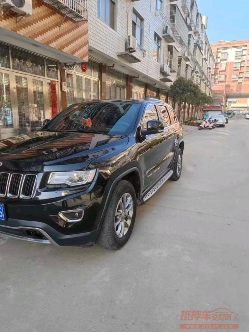 宜昌15年Jeep大切诺基2