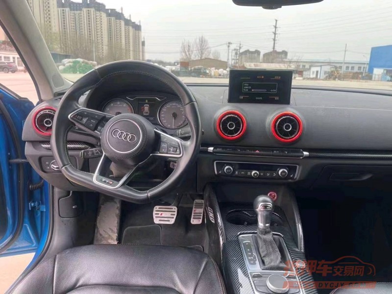 济宁16年奥迪A35