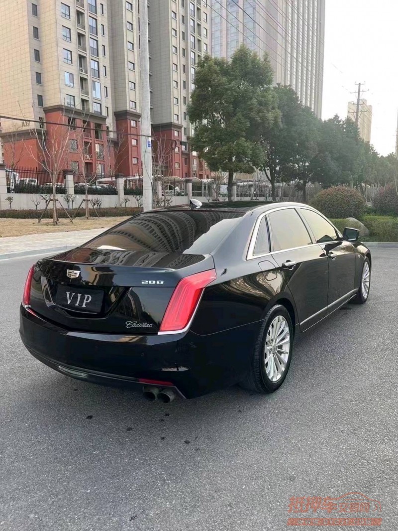 淮南17年凯迪拉克CT67