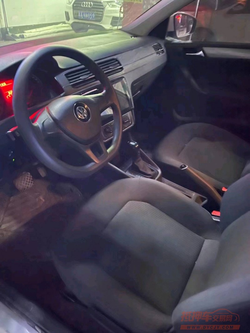 济南19年大众浩纳5